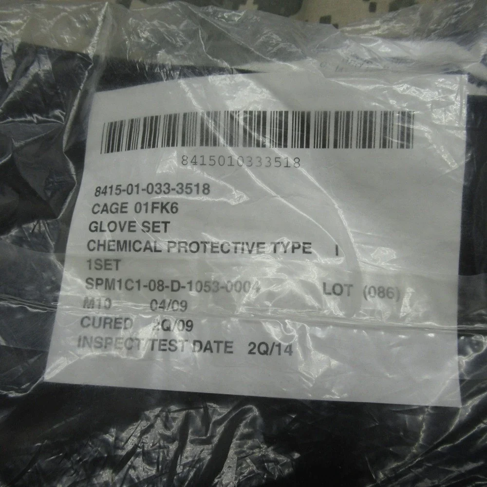 US Military Overgarment‎ Suit Mens L/M Digital Camo Chemical Protective w/Gloves
